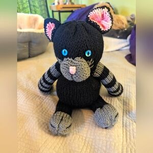 New Hand Knitted Cat